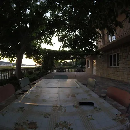 Apartment Olivera *
